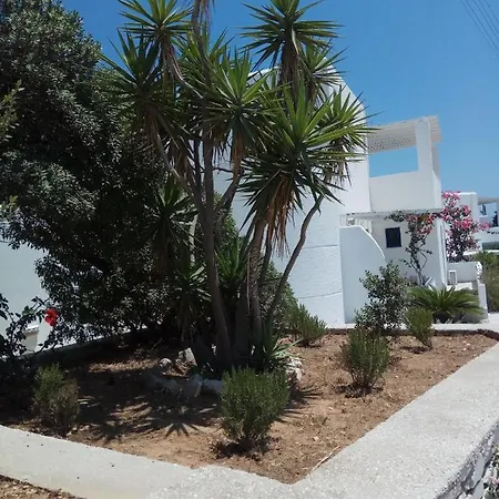 Nicos & Apartament Logaras