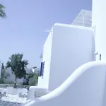 Nicos & דירה לוגאראס
